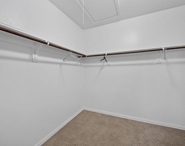7880 Oxer Drive - Photo Thumbnail 25