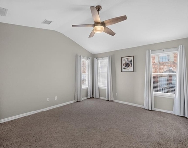 7880 Oxer Drive - Photo Thumbnail 21