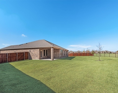 1532 Ruby Jewel Lane - Photo Thumbnail 18