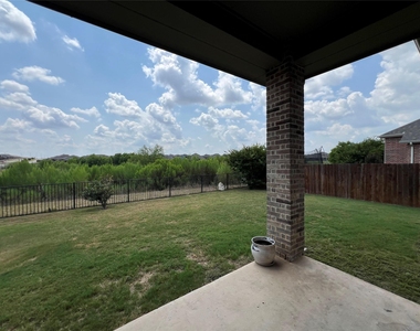 9405 Drovers View Trail - Photo Thumbnail 7