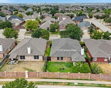 12152 Tacoma Ridge Drive - Photo Thumbnail 24