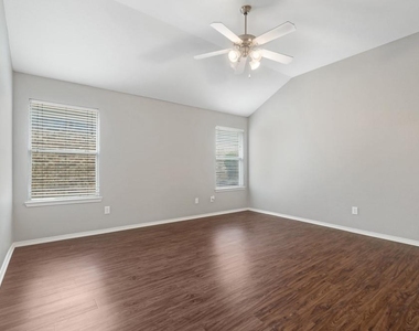12152 Tacoma Ridge Drive - Photo Thumbnail 10