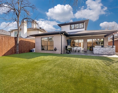 3925 Lively Lane - Photo Thumbnail 16