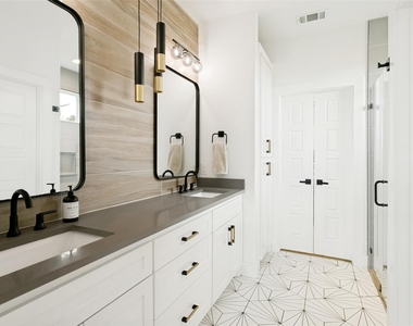 128 Chambers Creek Trail - Photo Thumbnail 12