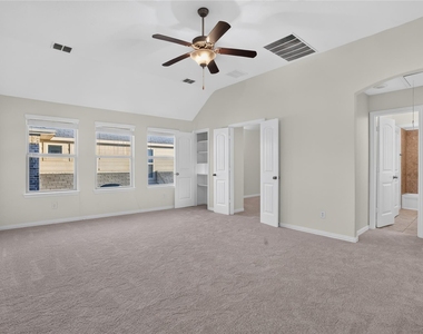 913 Avian Drive - Photo Thumbnail 24