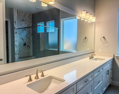 8517 Campbell Drive - Photo Thumbnail 30