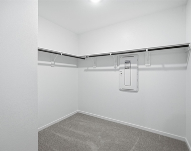 10744 Gun Barrel Street - Photo Thumbnail 17