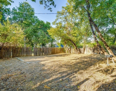 2616 Bomar Avenue - Photo Thumbnail 18