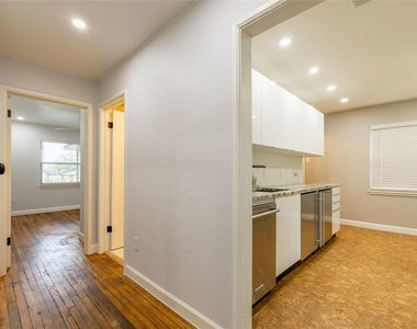 2732 Mateur Street - Photo Thumbnail 16