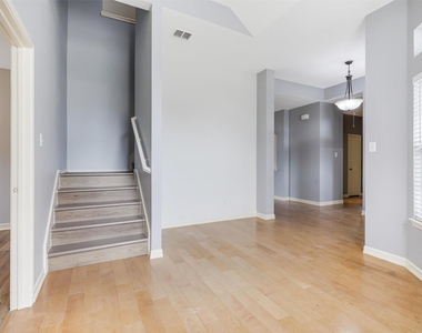 3809 Rock Trail - Photo Thumbnail 5
