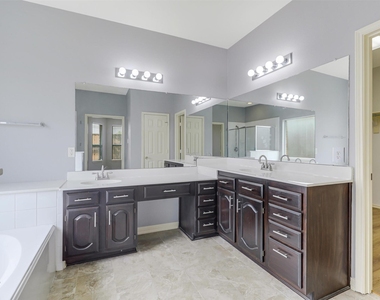 3809 Rock Trail - Photo Thumbnail 15