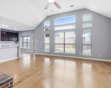 3809 Rock Trail - Photo Thumbnail 16