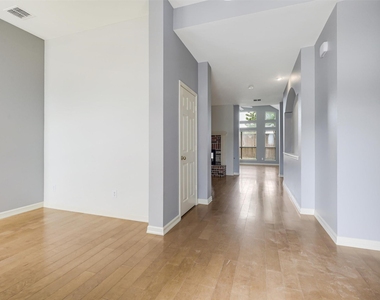 3809 Rock Trail - Photo Thumbnail 2