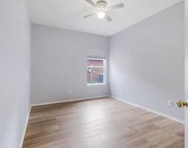 3809 Rock Trail - Photo Thumbnail 8