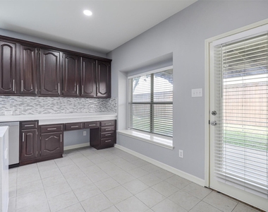 3809 Rock Trail - Photo Thumbnail 20