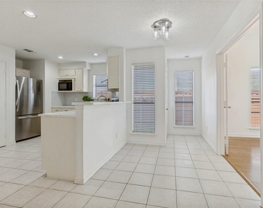 703 Rams Court - Photo Thumbnail 8