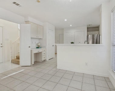 703 Rams Court - Photo Thumbnail 9