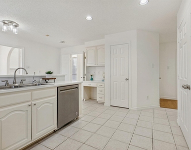 703 Rams Court - Photo Thumbnail 10