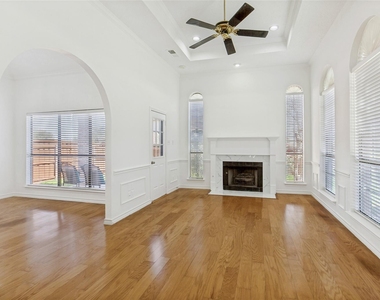 703 Rams Court - Photo Thumbnail 5
