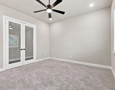 1705 Mcknight Drive - Photo Thumbnail 24