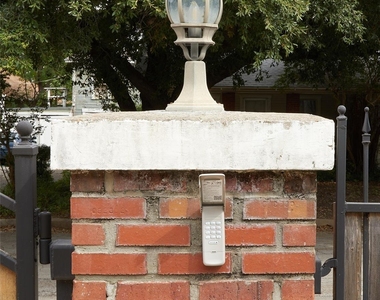 805 Lilac Street - Photo Thumbnail 20
