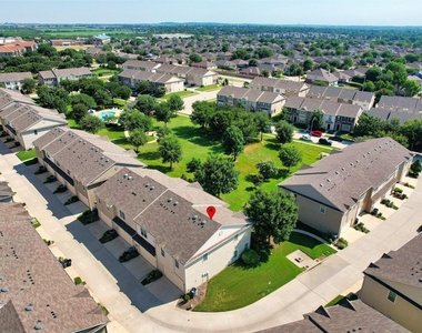 6900 Carrington Lane - Photo Thumbnail 33