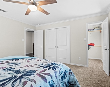 6900 Carrington Lane - Photo Thumbnail 14