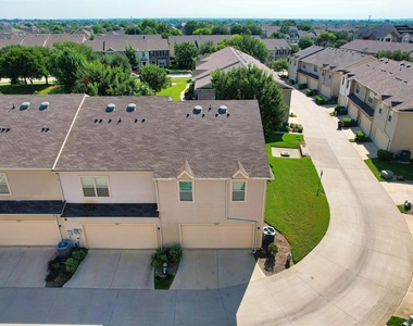 6900 Carrington Lane - Photo Thumbnail 27