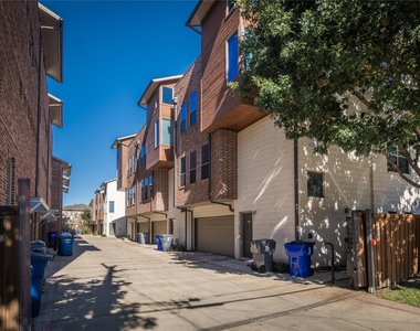 5017 Manett Street - Photo Thumbnail 3