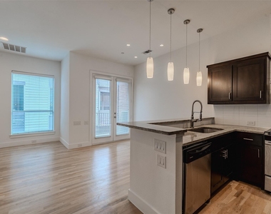 5017 Manett Street - Photo Thumbnail 12
