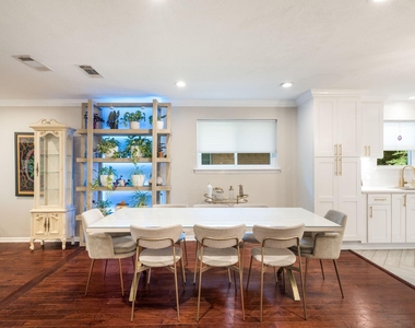 2711 Alco Avenue - Photo Thumbnail 2