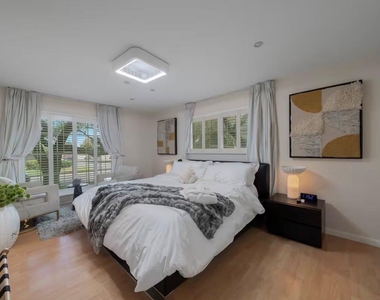 9003 Villa Park Circle - Photo Thumbnail 22