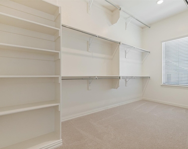 4766 Lunker Street - Photo Thumbnail 22