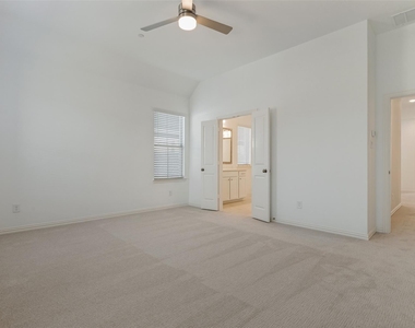 4766 Lunker Street - Photo Thumbnail 18