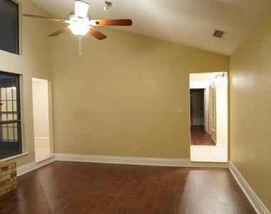 7624 Cedarhill Road - Photo Thumbnail 1