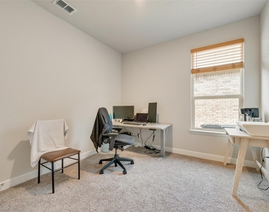 11229 Guinness Drive - Photo Thumbnail 10