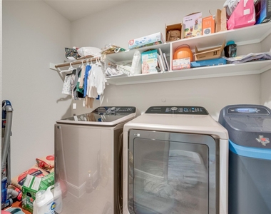 11229 Guinness Drive - Photo Thumbnail 24