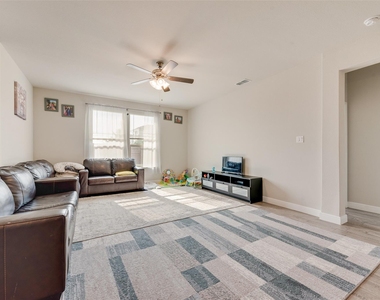 11229 Guinness Drive - Photo Thumbnail 19