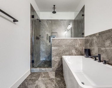 1410 Elevado Drive - Photo Thumbnail 19