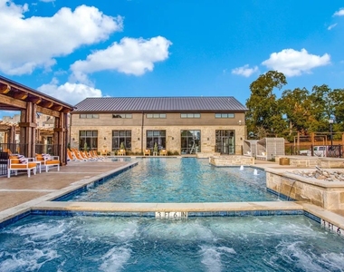 1410 Elevado Drive - Photo Thumbnail 25