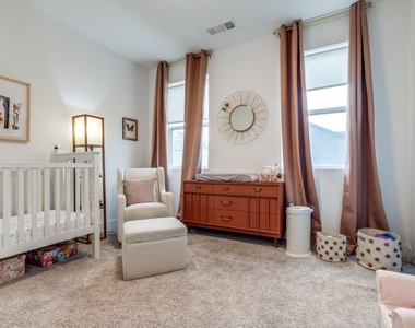 1410 Elevado Drive - Photo Thumbnail 21