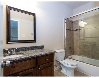 4004 Hanaa Court - Photo Thumbnail 23