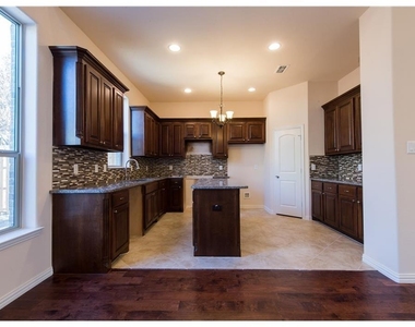 4004 Hanaa Court - Photo Thumbnail 3