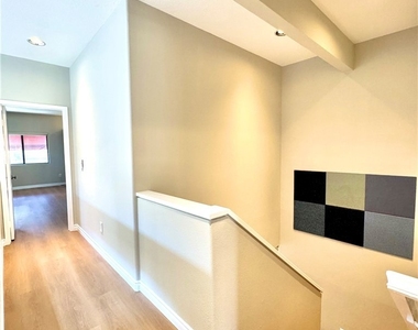2072 Villa Del Lago Dr #a - Photo Thumbnail 13
