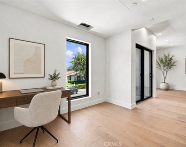 12818 Bloomfield Street - Photo Thumbnail 15