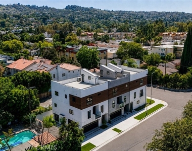 12818 Bloomfield Street - Photo Thumbnail 29