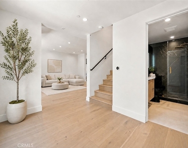 12818 Bloomfield Street - Photo Thumbnail 14