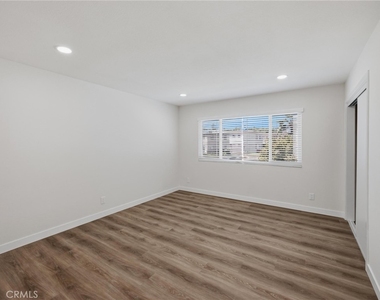 104 N Atlantic - Photo Thumbnail 12