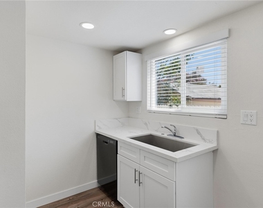 104 N Atlantic - Photo Thumbnail 10