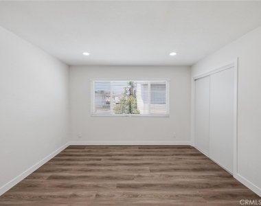 104 N Atlantic - Photo Thumbnail 13
